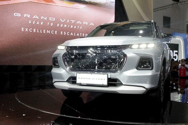 Grand Vitara Hybrid: SUV Sang Legenda Menyapa Pengunjung IIMS 2023