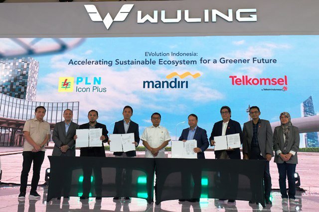 Perkuat Ekosistem Kendaraan Listrik, Wuling Kolaborasi Lintas Industri