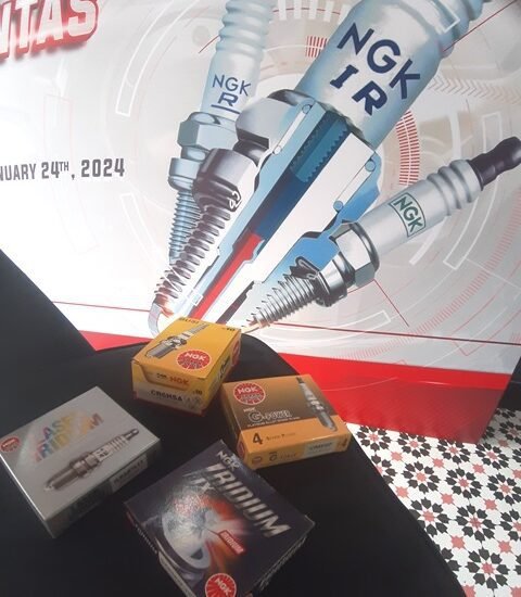 Banyak Busi Dijual Imitasi, Ini Keunggulan NGK Asli Pakai Sealing Powder