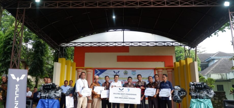 Wuling Donasikan mesin ICE