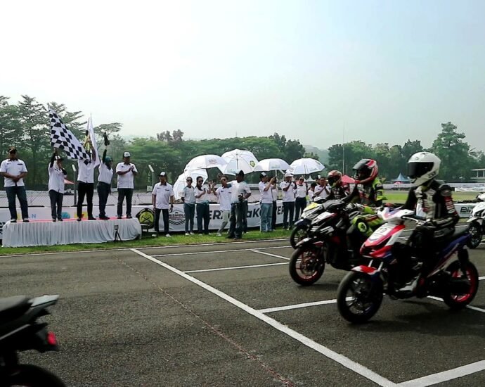 PLN EV Race Conversion 2024: Meriah! Balapan Perdana Motor Konversi dan Kompetisi Konversi SMK